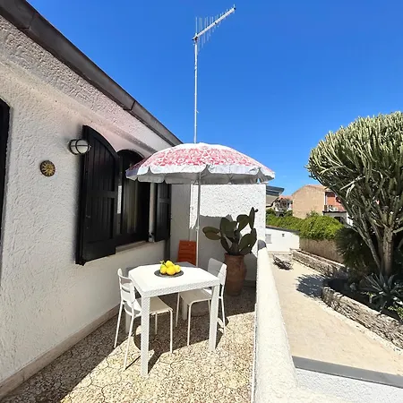 Casa Del Sileno 12 *