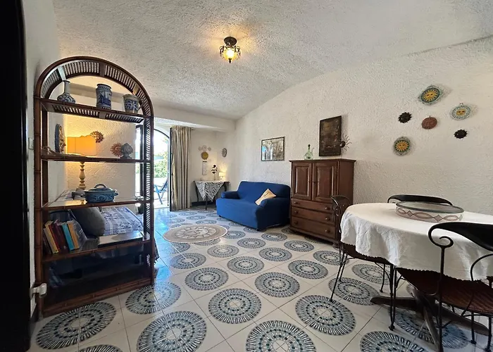 Casa Del Sileno 12 * Giardini Naxos